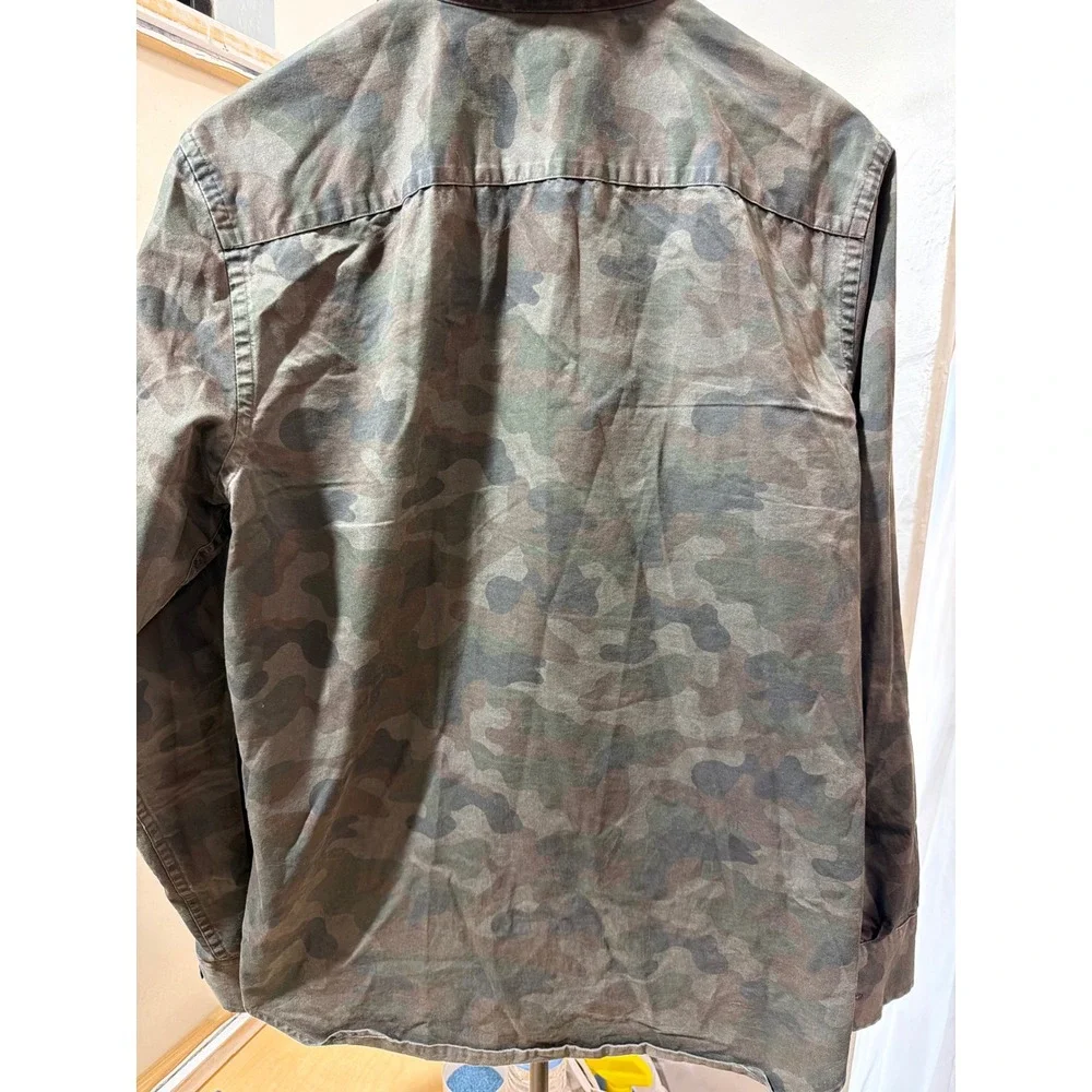Banana Republic Soft Wash Camo Button Down Shirt Mens Medium Gr Utility Pocket